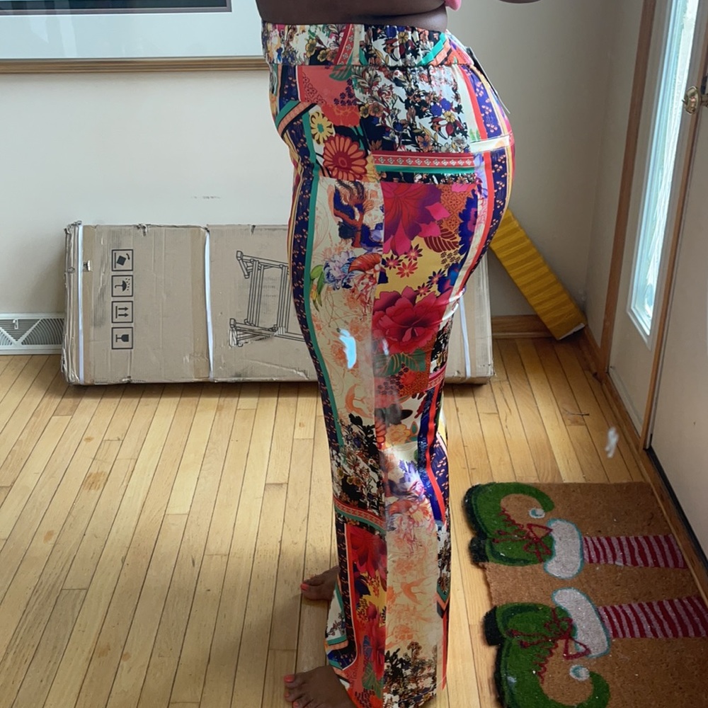 Misa Hylton (brand new) flared pants. Covershot XL